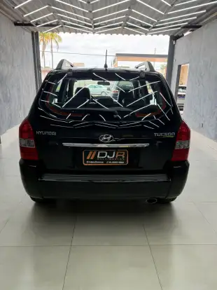 HYUNDAI-TUCSON-2012