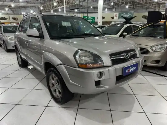 HYUNDAI-TUCSON-2009
