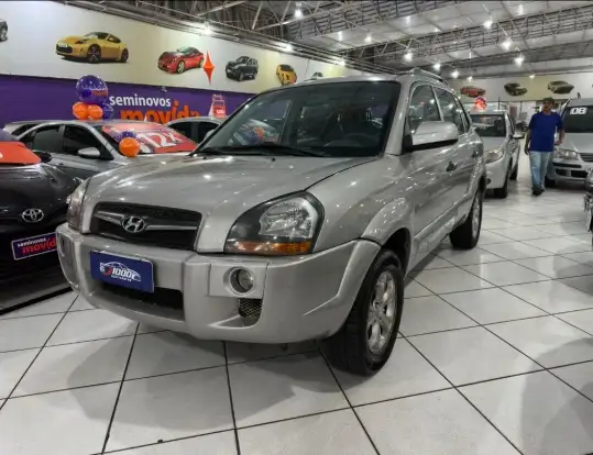 HYUNDAI-TUCSON-2009