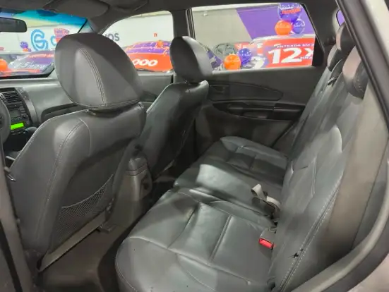 HYUNDAI-TUCSON-2009