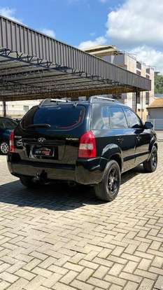 HYUNDAI-TUCSON-2009