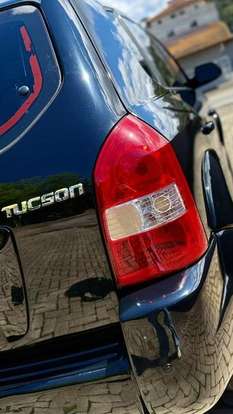 HYUNDAI-TUCSON-2009
