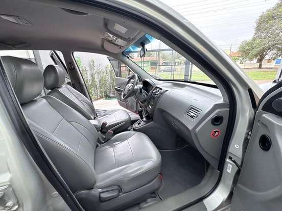 HYUNDAI-TUCSON-2013