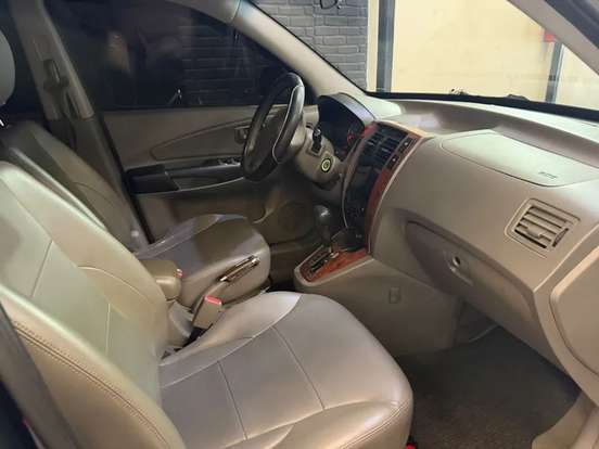 HYUNDAI-TUCSON-2.0 MPFI GLS 16V 143CV 2WD FLEX 4P AUTOMÁTICO HYUNDAI-TUCSON-2015