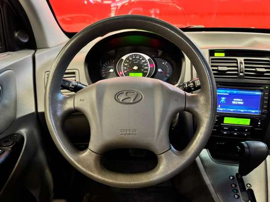 HYUNDAI-TUCSON-2.0 MPFI GLS 16V 143CV 2WD FLEX 4P AUTOMÁTICO HYUNDAI-TUCSON-2014