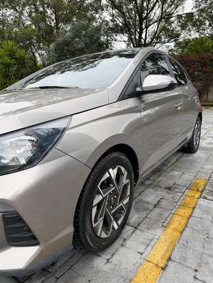 HYUNDAI-HB20-2023