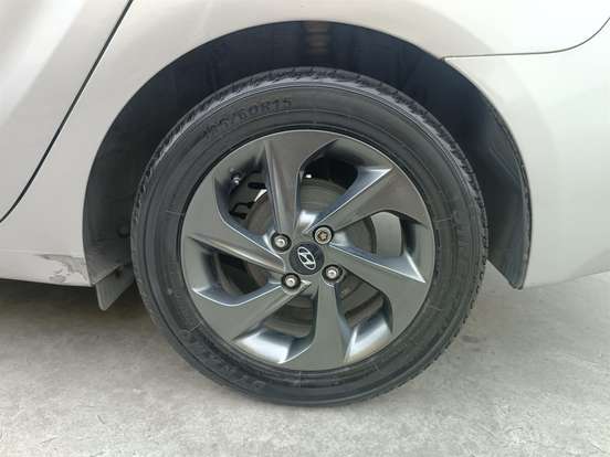 HYUNDAI-HB20S-2016