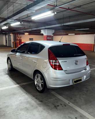 HYUNDAI-I30-2011