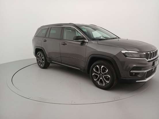 JEEP-COMMANDER-2025