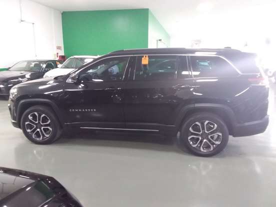 JEEP-COMMANDER-2023