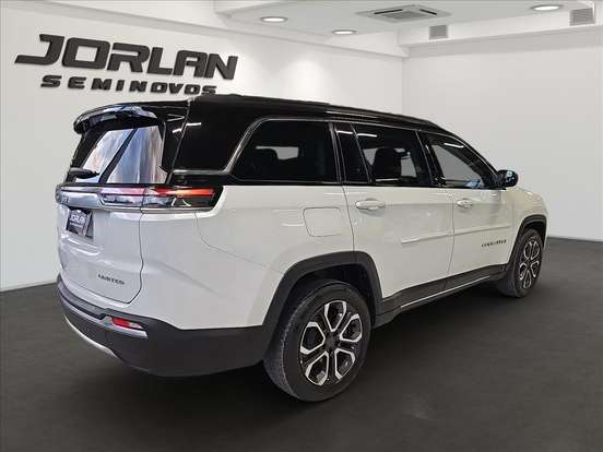 JEEP-COMMANDER-2022