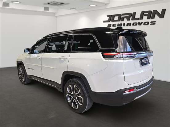 JEEP-COMMANDER-2022