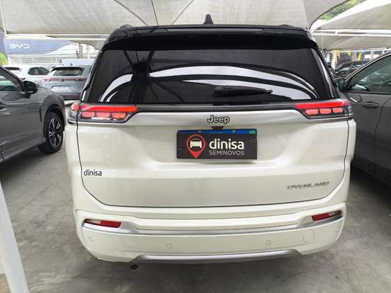 JEEP-COMMANDER-2024