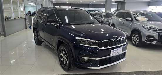 JEEP-COMMANDER-2024