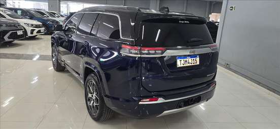 JEEP-COMMANDER-2024