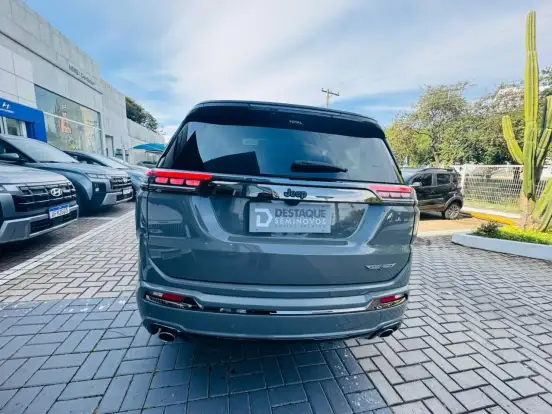 JEEP-COMMANDER-2024