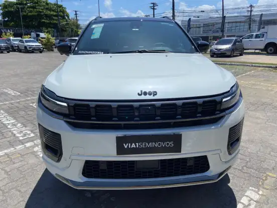 JEEP-COMMANDER-2.0 HURRICANE 4 TURBO GASOLINA BLACKHAWK AT9 JEEP-COMMANDER-2025