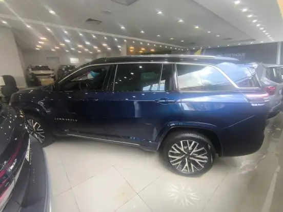 JEEP-COMMANDER-2025