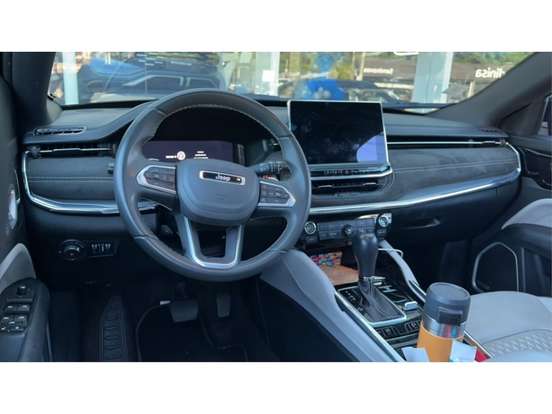 JEEP-COMMANDER-2021