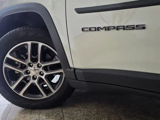 JEEP-COMPASS-2.0 16V FLEX SPORT AUTOMÁTICO JEEP-COMPASS-2018