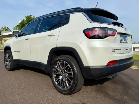 JEEP-COMPASS-2.0 TD350 TURBO DIESEL LIMITED AT9 JEEP-COMPASS-2021