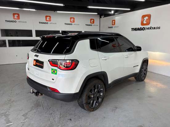 JEEP-COMPASS-2.0 16V DIESEL S 4X4 AUTOMÁTICO JEEP-COMPASS-2021