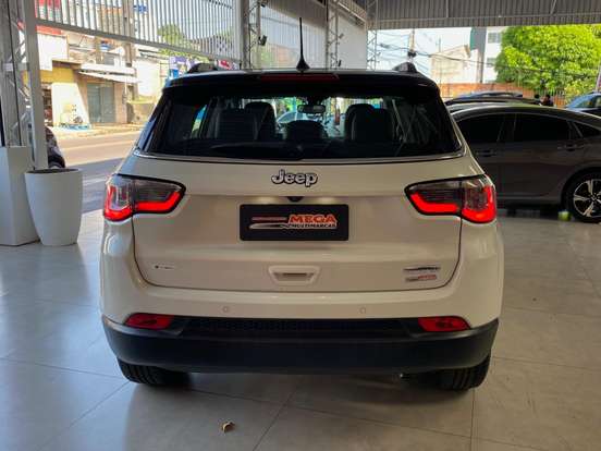 JEEP-COMPASS-2.0 16V FLEX LONGITUDE AUTOMÁTICO JEEP-COMPASS-2018