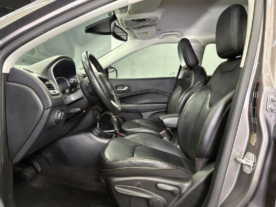 JEEP-COMPASS-2.0 16V FLEX LONGITUDE AUTOMÁTICO JEEP-COMPASS-2020