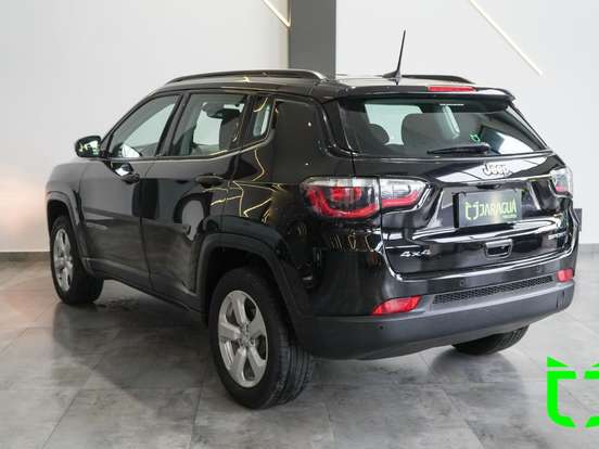JEEP-COMPASS-2.0 16V FLEX SPORT 4X4 AUTOMÁTICO JEEP-COMPASS-2017