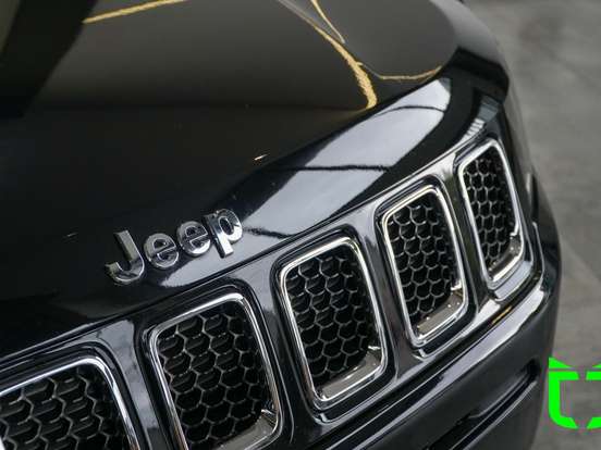 JEEP-COMPASS-2.0 16V FLEX SPORT 4X4 AUTOMÁTICO JEEP-COMPASS-2017