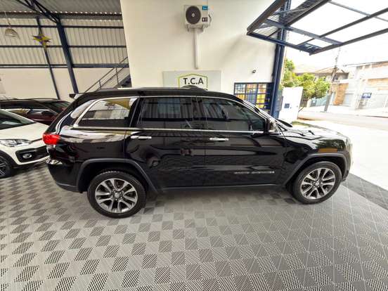 JEEP-GRAND CHEROKEE-2018