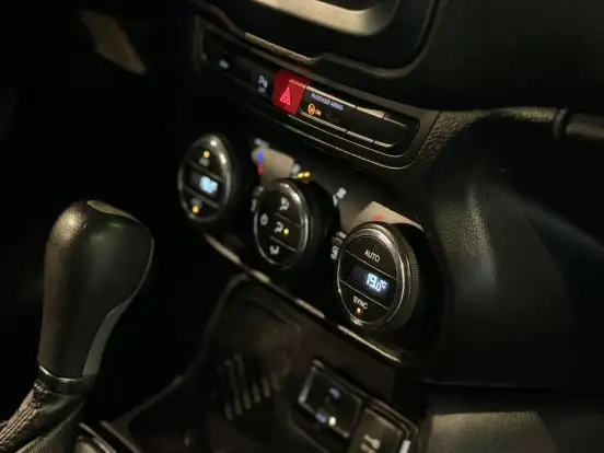JEEP-RENEGADE-2018