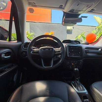 JEEP-RENEGADE-2024
