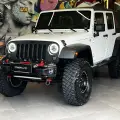 JEEP WRANGLER 3.6 UNLIMITED SPORT 4X4 V6 GASOLINA 4P AUTOMÁTICO JEEP WRANGLER 3.6 UNLIMITED SPORT 4X4 V6 GASOLINA 4P AUTOMÁTICO