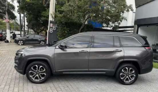 JEEP-COMMANDER-2021