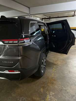 JEEP-COMMANDER-2021