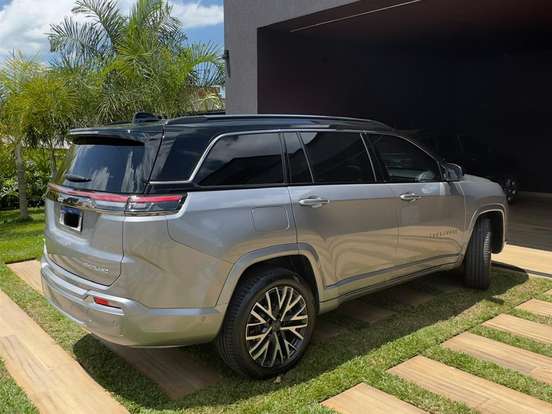 JEEP-COMMANDER-2.2 TURBO DIESEL OVERLAND AT9 JEEP-COMMANDER-2025