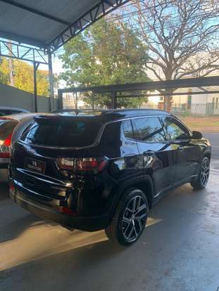 JEEP-COMPASS-2024