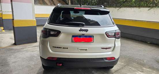 JEEP-COMPASS-2021