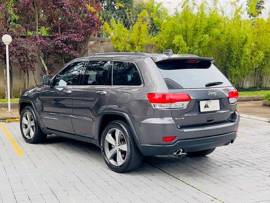 JEEP-GRAND CHEROKEE-3.0 LIMITED 4X4 V6 24V TURBO DIESEL 4P AUTOMÁTICO JEEP-GRAND CHEROKEE-2014