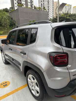 JEEP-RENEGADE-2024