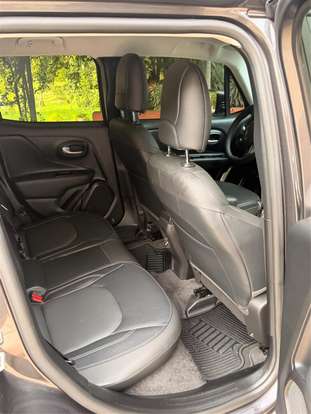 JEEP-RENEGADE-2024
