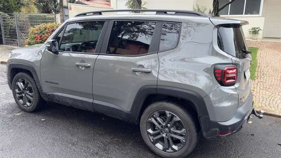 JEEP-RENEGADE-2023