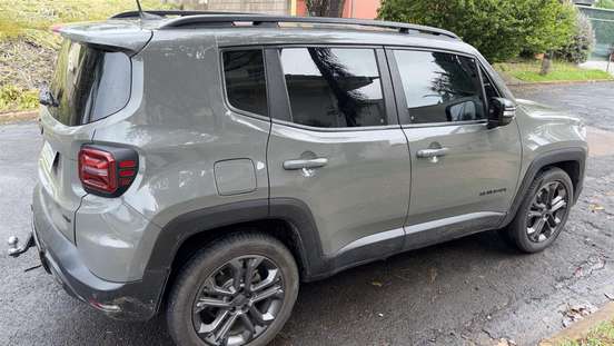 JEEP-RENEGADE-2023