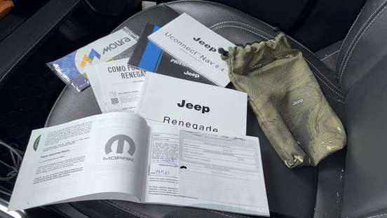 JEEP-RENEGADE-2023