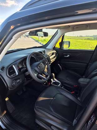 JEEP-RENEGADE-2023
