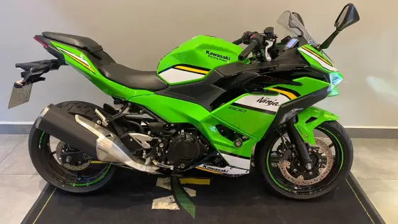 KAWASAKI NINJA 500 SE 