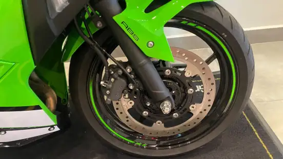 KAWASAKI-NINJA 500 SE-2025