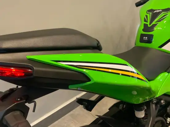 KAWASAKI-NINJA 500 SE KAWASAKI-NINJA 500 SE-2025