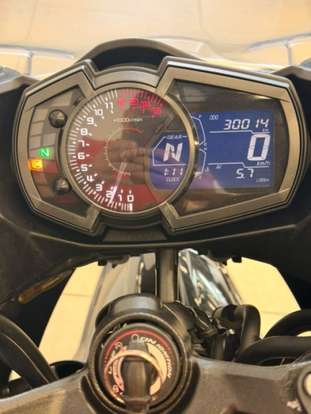 KAWASAKI-NINJA 400-2019